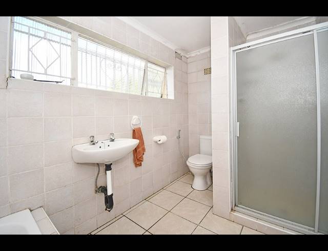 3 BEDROOM HOUSE TO LET IN SYDENHAM